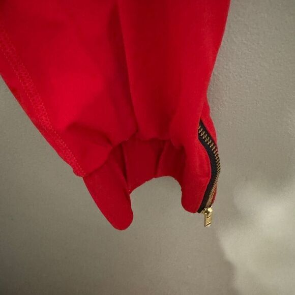 Zyia Red Everywhere Zipper Jogger size Large - Picture 6 of 8